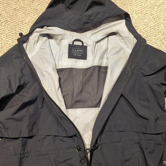 L.L. Bean Meridian Rain Coat Womens 2X Plus Black Long Hooded Outdoor - Picture 5 of 8